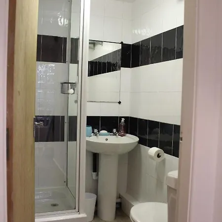 דירה Flat 1, Westhill *