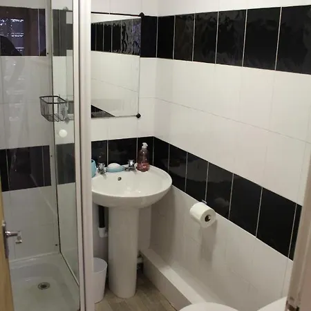 דירה Flat 1, Westhill *