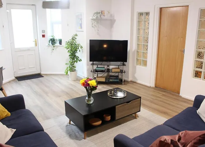 Flat 1, Westhill Апартаменти Лідс