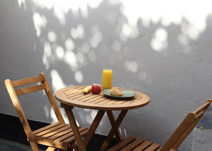 Апартаменти Flat 1, Westhill *