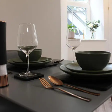 Flat 1, Westhill Apartment Leeds (West Yorkshire)