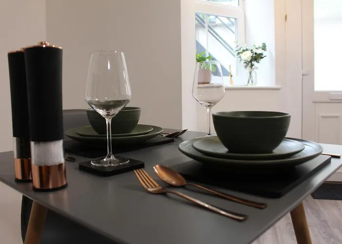 Flat 1, Westhill Apartment Leeds (West Yorkshire)