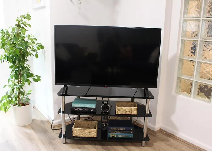 Flat 1, Westhill Leeds (West Yorkshire)